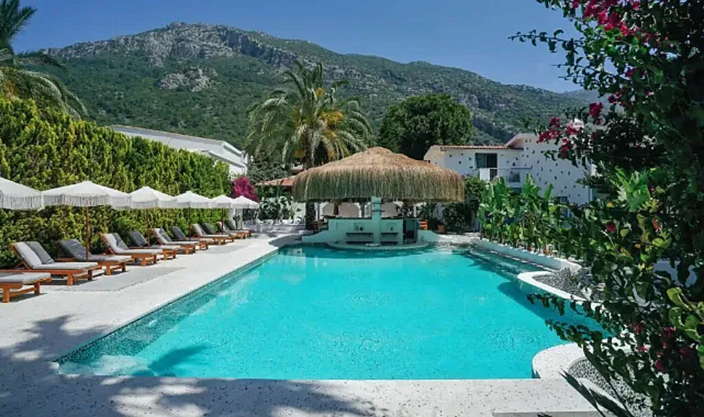 Fethiye Ölüdeniz'de Lüks Konaklama: Bütçenize Uygun Otel Fiyatları