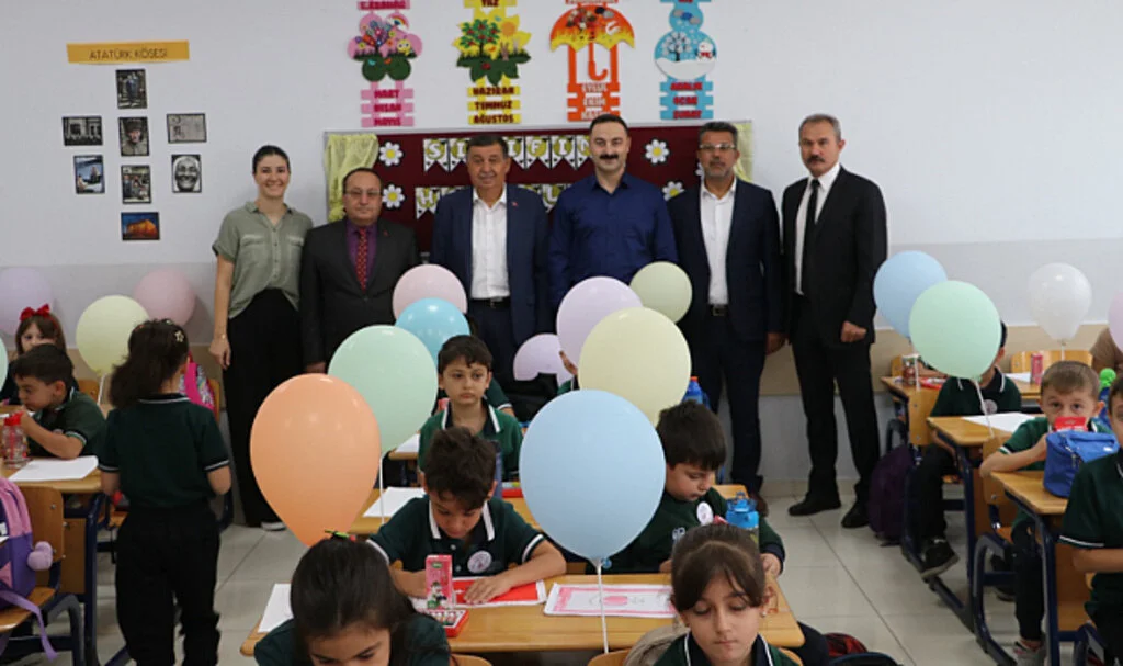 Havza'da Öğrencilere Süt Dağıtıldı