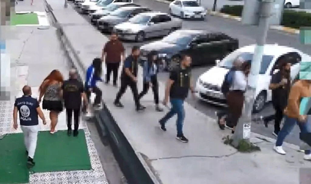 İki İlde fuhuş operasyonu: 46 kadın kurtarıldı