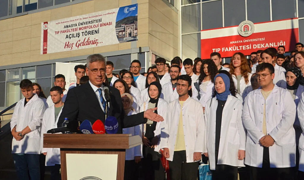Kemal Memişoğlu: "Sağlıkta Başarı İçin Daha Çok Çalışmalıyız"