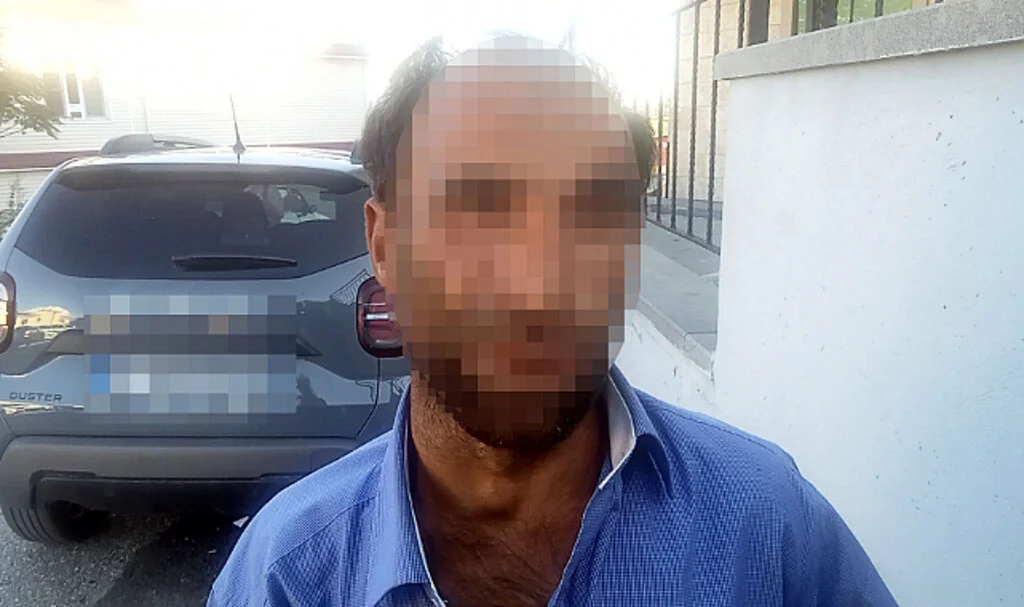 Kız Kardeşler, İçki Almayan Çobanı Dövüp Kameraya Kaydetti