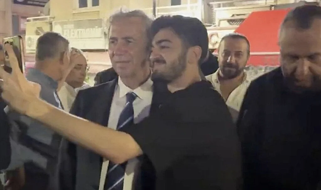 Mansur Yavaş Sivas'ta