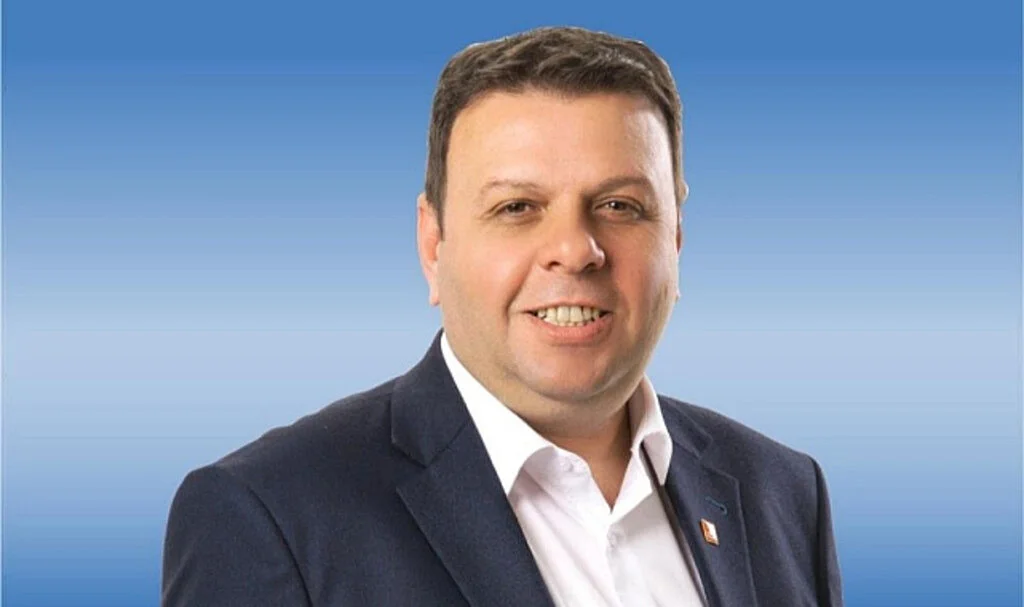 Milletvekilinin Aracında Kaçak Sigara Yakalandı