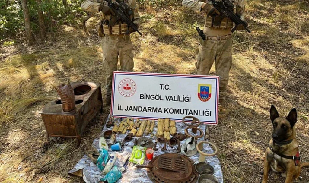 PKK/KCK'ya Ait 8 Odalı Sığınak Bulundu