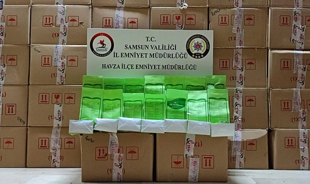 Samsun'da 3 Bin 675 Paket Yasaklı Bitki Güçlendirme Tozu Ele Geçirildi