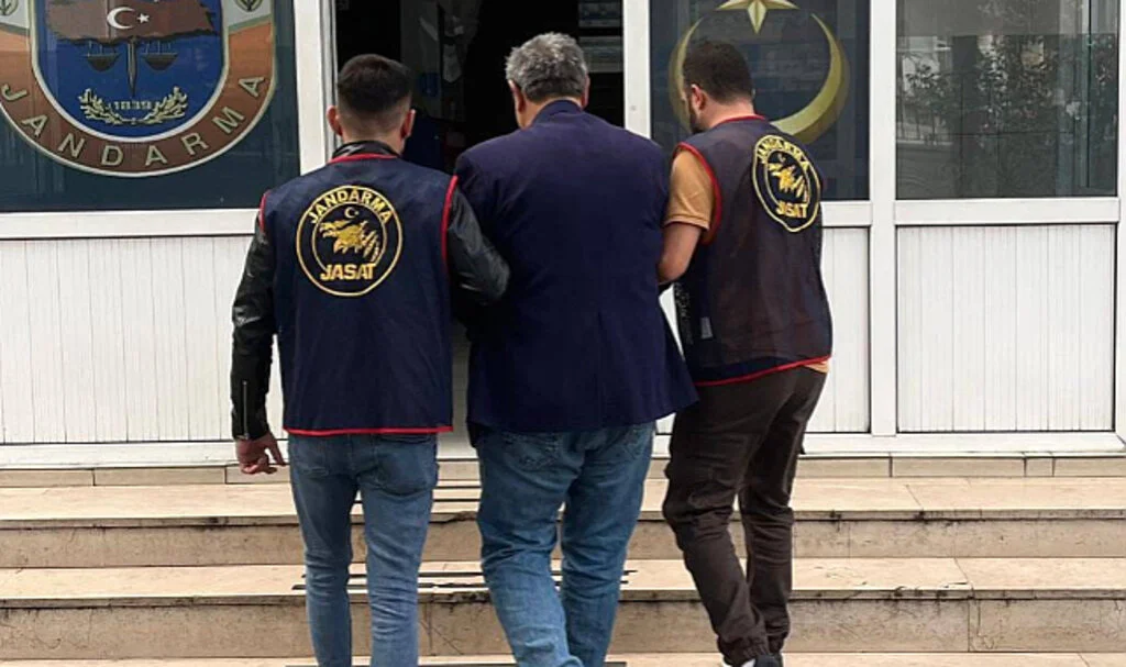 Samsun’da 7 Yıldır Firarda Olan Suçlu Tutuklandı