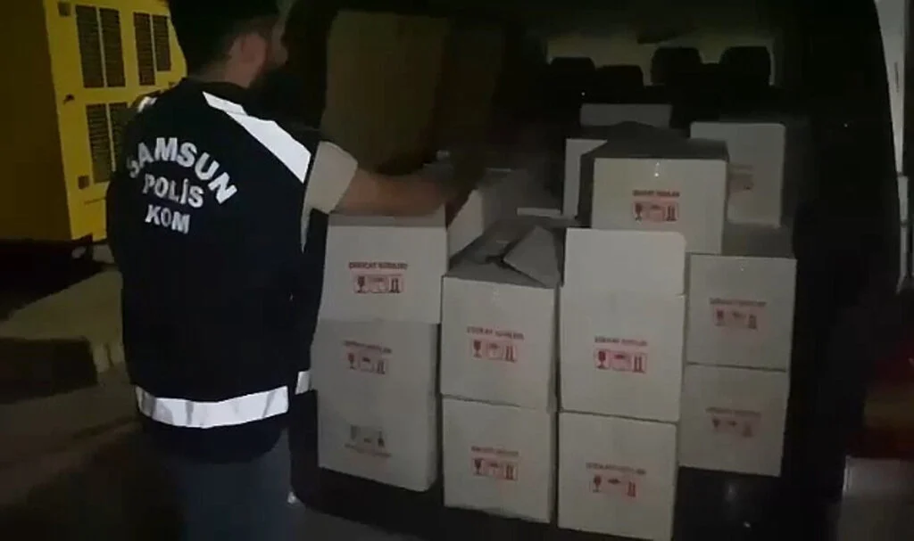 Samsun'da kaçak içki yapımında kullanılan 1 ton etil alkol ele geçirildi