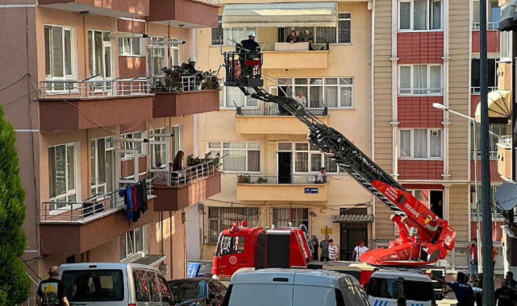 Samsun'da Ocakta Unutulan Yemek Panik Yaşattı