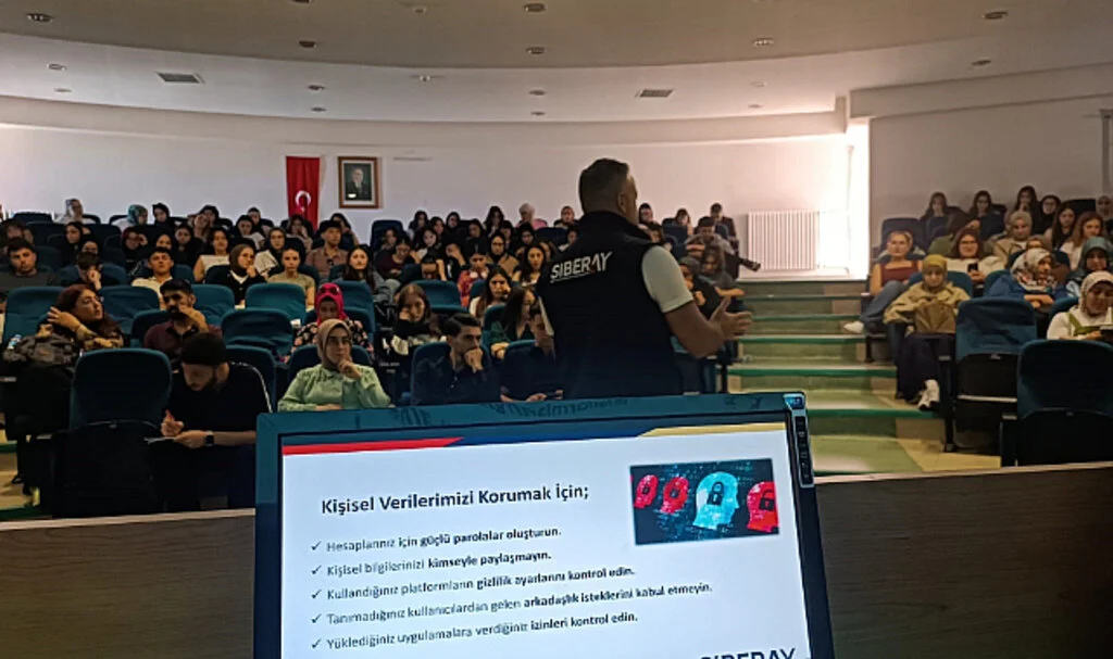 Samsun'da üniversite öğrencilerine yasa dışı bahis bilgilendirmesi