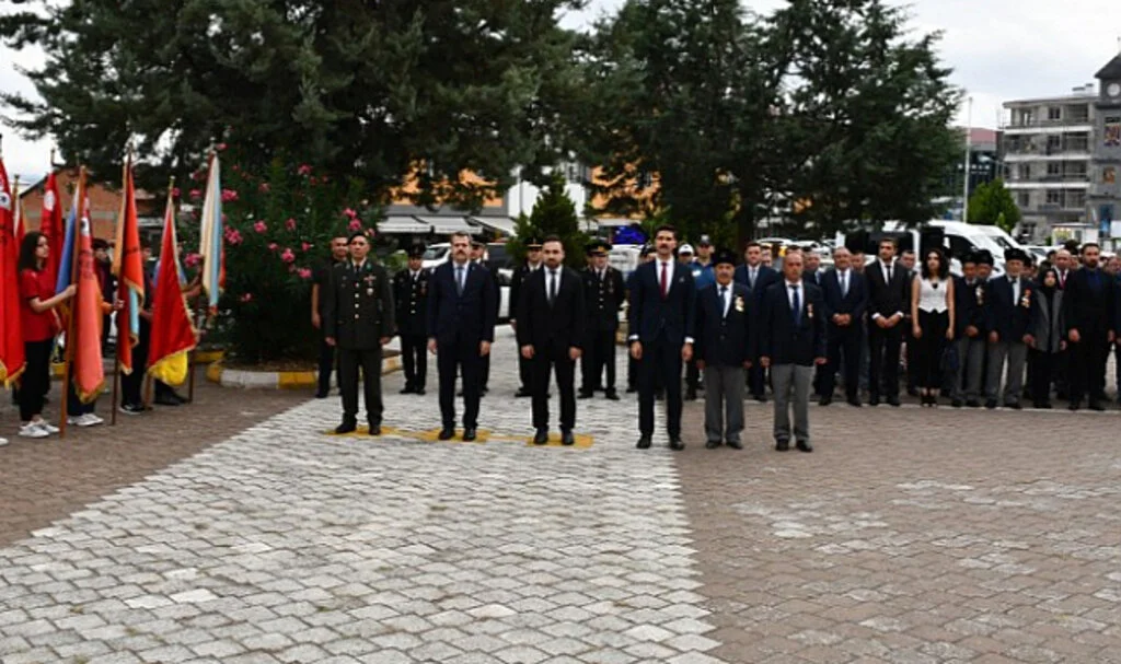 Samsun Vezirköprü’de 19 Eylül Gaziler Günü kutlandı