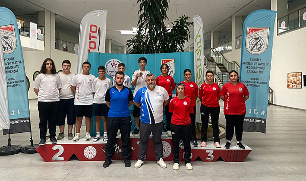Samsunlu Sporcudan Atıcılıkta Bronz Madalya