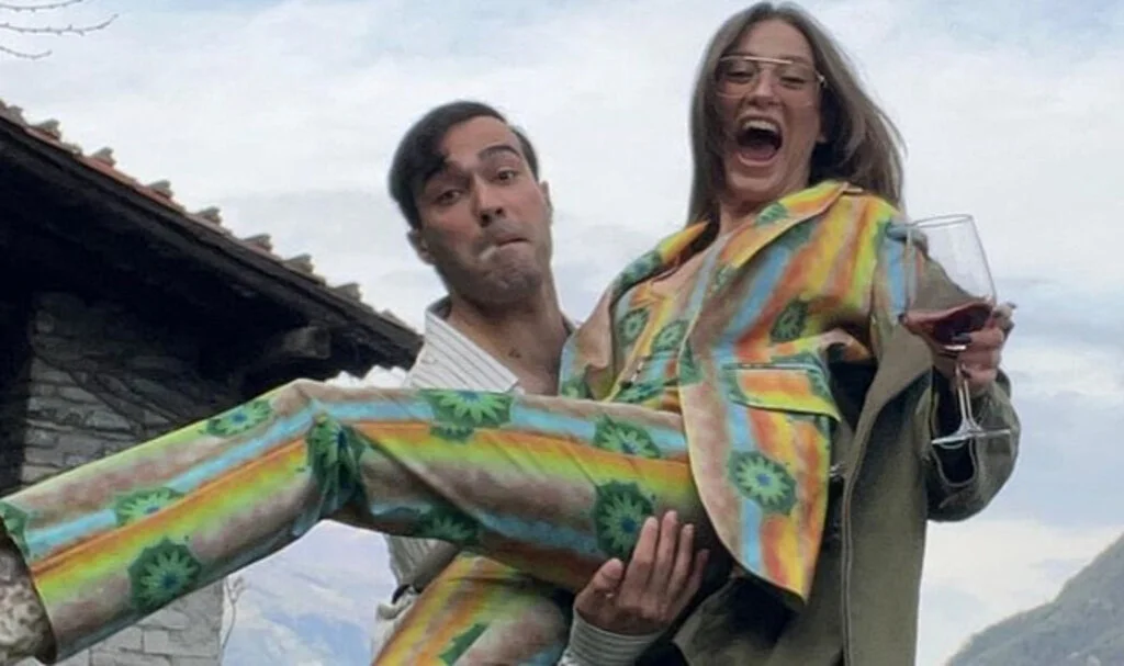 Serenay Sarıkaya ve Mert Demir'in Aşkı Tam Gaz Devam