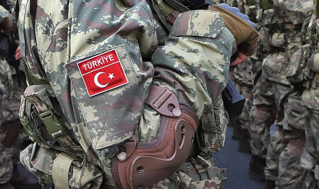 Tunceli’de Zırhlı Araç Kazasında 4 Askerimiz Şehit Oldu
