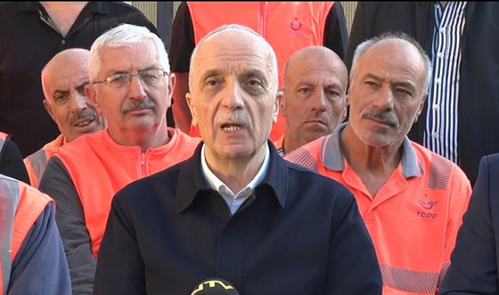 TÜRK-İŞ Başkanı Atalay: "Alım Gücü Düşük, İşçilerin Dikkati Dağılıyor"