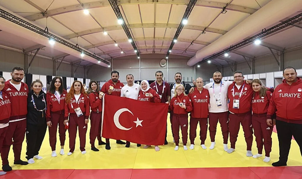 Türkiye, Paris 2024 Paralimpik Oyunları'nı Tarihi Başarıyla Tamamladı
