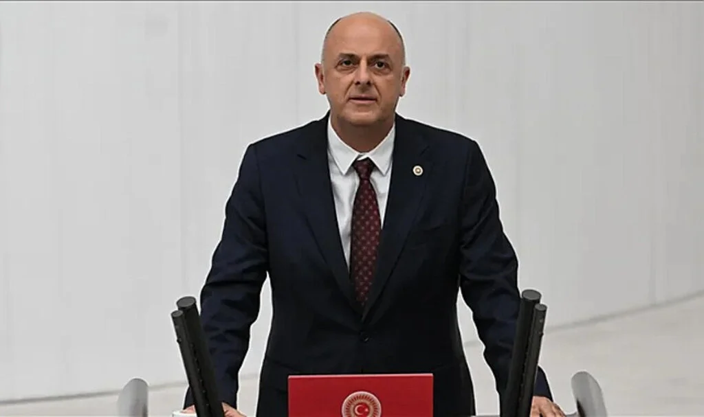 Ümit Özlale İYİ Parti'den İstifa Etti, Bağımsız Vekil Sayısı Arttı