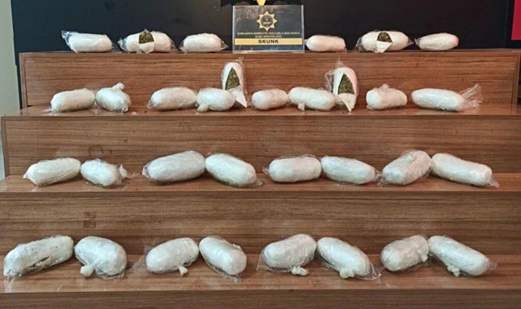 Yakıt Deposunda 11 Kilogram Uyuşturucu Ele Geçirildi