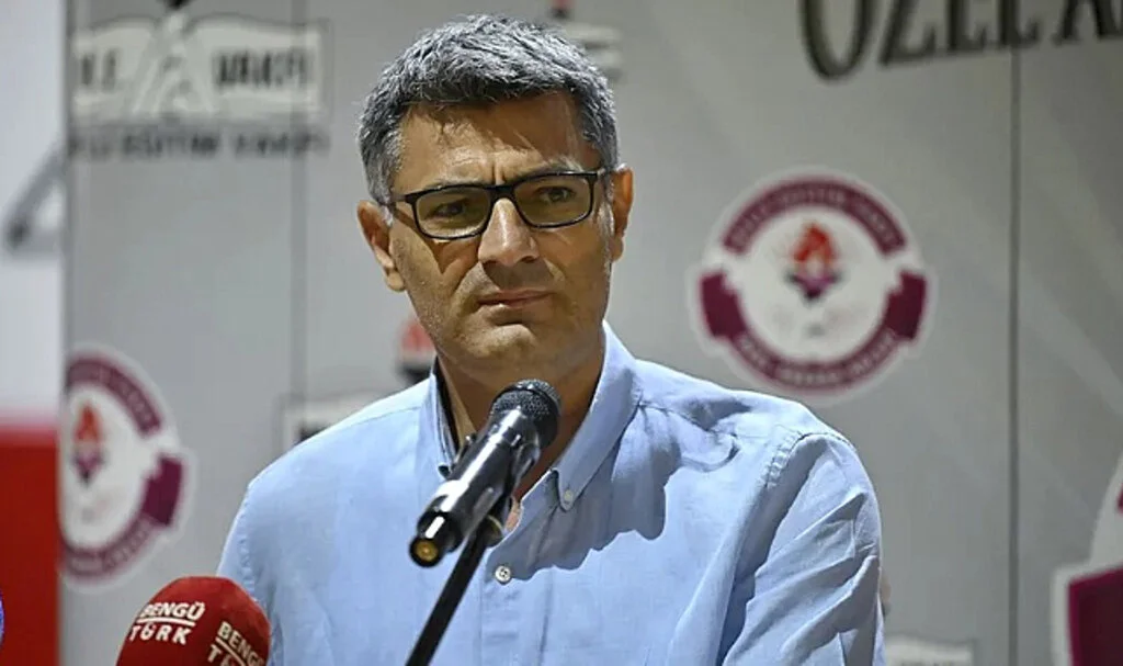Yusuf Dikeç: "Anne Sevgisi Olmayan Bir İnsanda Millet Sevgisi Olmaz"