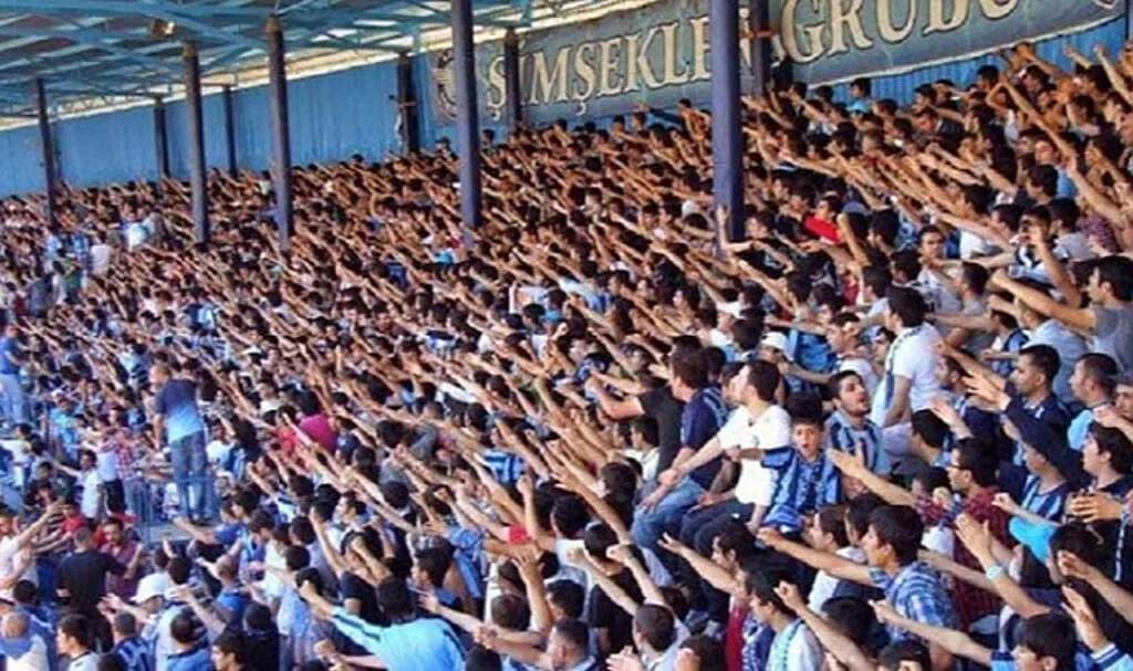 Adana Demirspor Taraftarından Murat Sancak’a Tepki: 'Ya Hallet Ya Devret