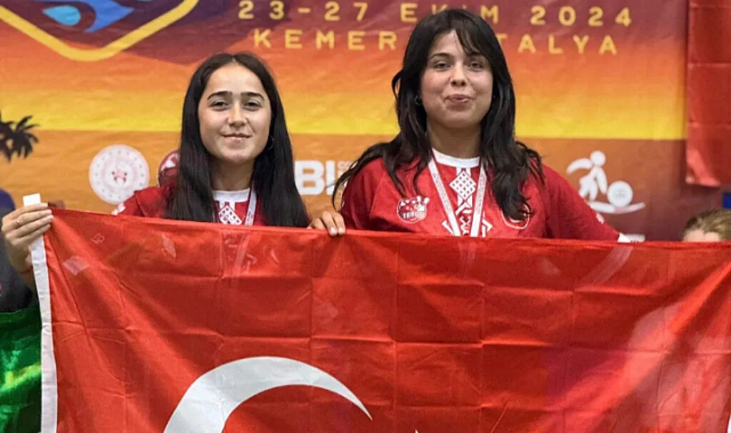 Alaçam Sporcuları Uluslararası Bocce Şampiyonasında Birinci Oldu
