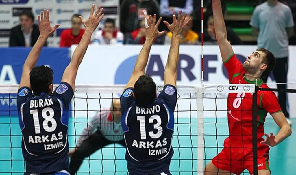 Arkas Spor, Efeler Ligi'nden Çekilerek Genç Yeteneklere Odaklanacak