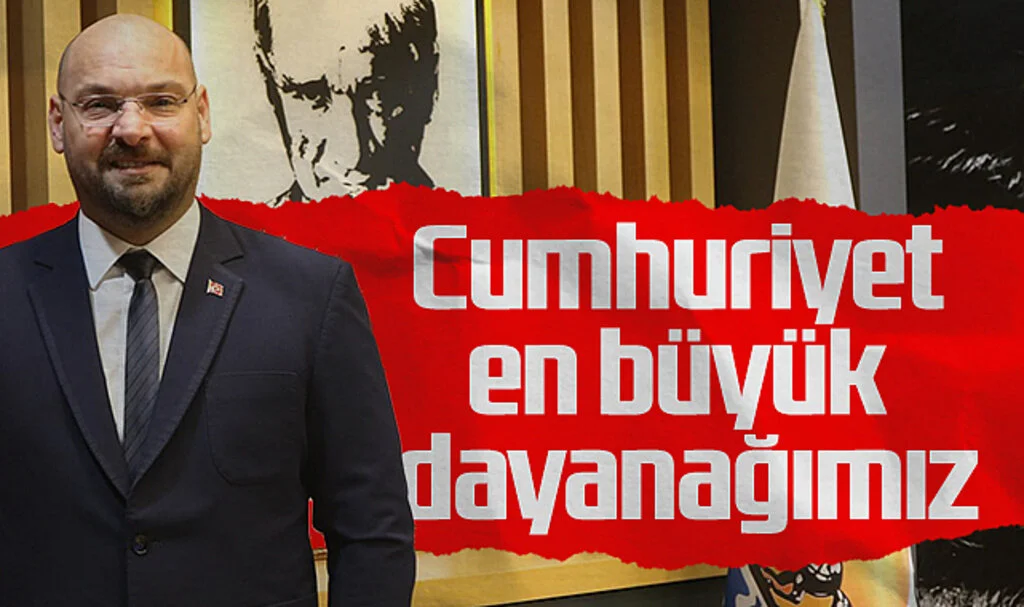Atakum Belediye Başkanı Serhat Türkel: Cumhuriyet en büyük dayanağımız