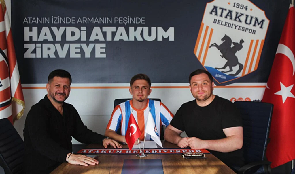 Atakum Belediyespor, Okan Yiğit Üstünel'i Kadrosuna Kattı