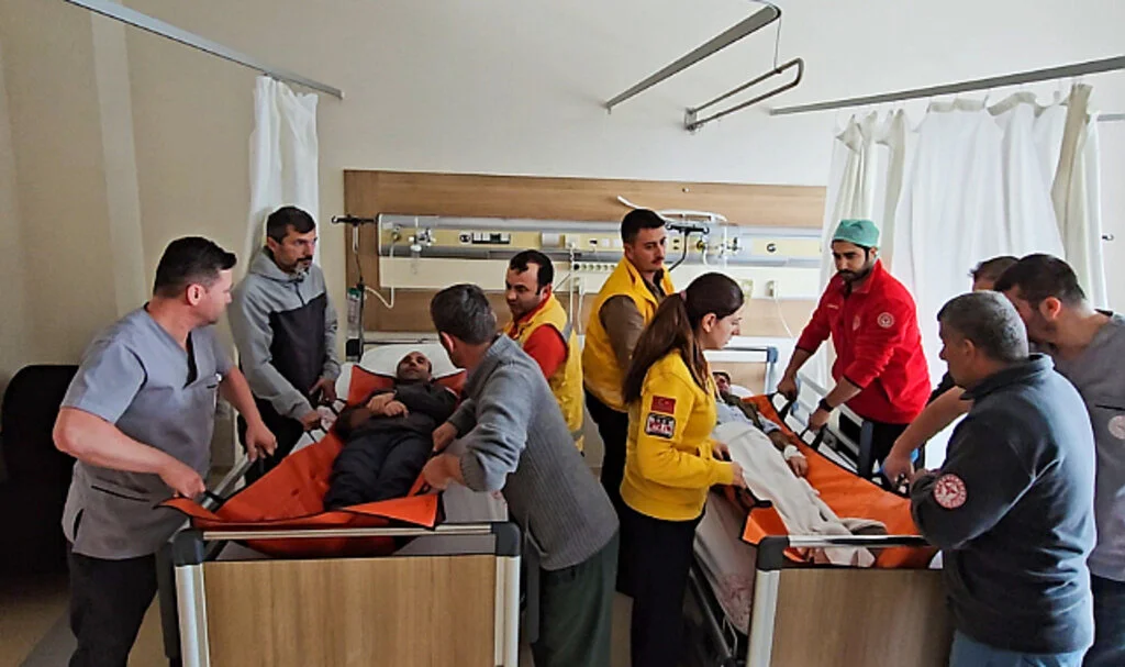 Bafra Devlet Hastanesi'nde Deprem Tatbikatı Gerçekleştirildi