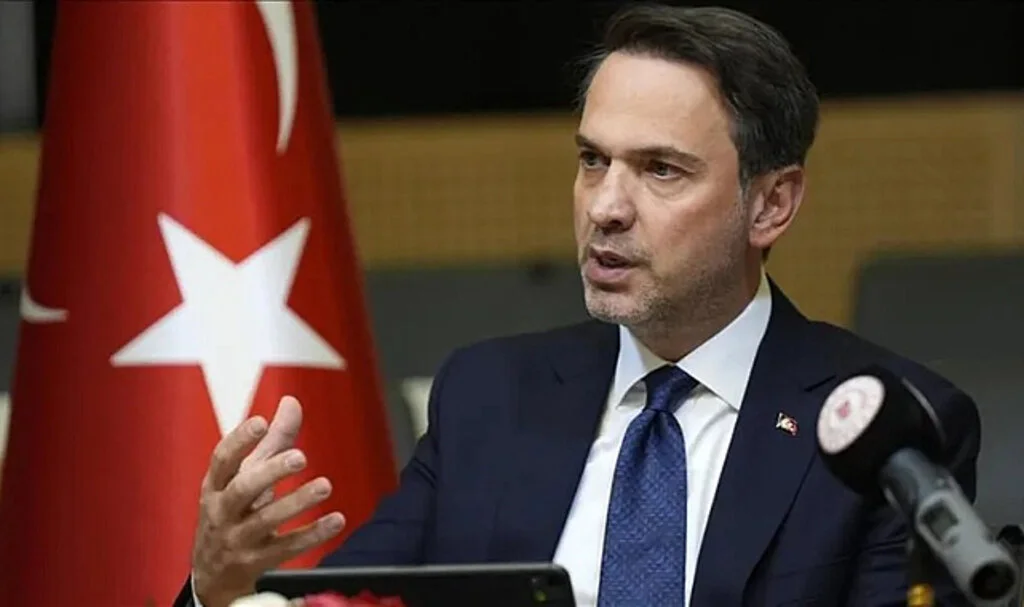 Bakan Bayraktar, Türkiye'nin 2035 Enerji Vizyonunu Açıklıyor