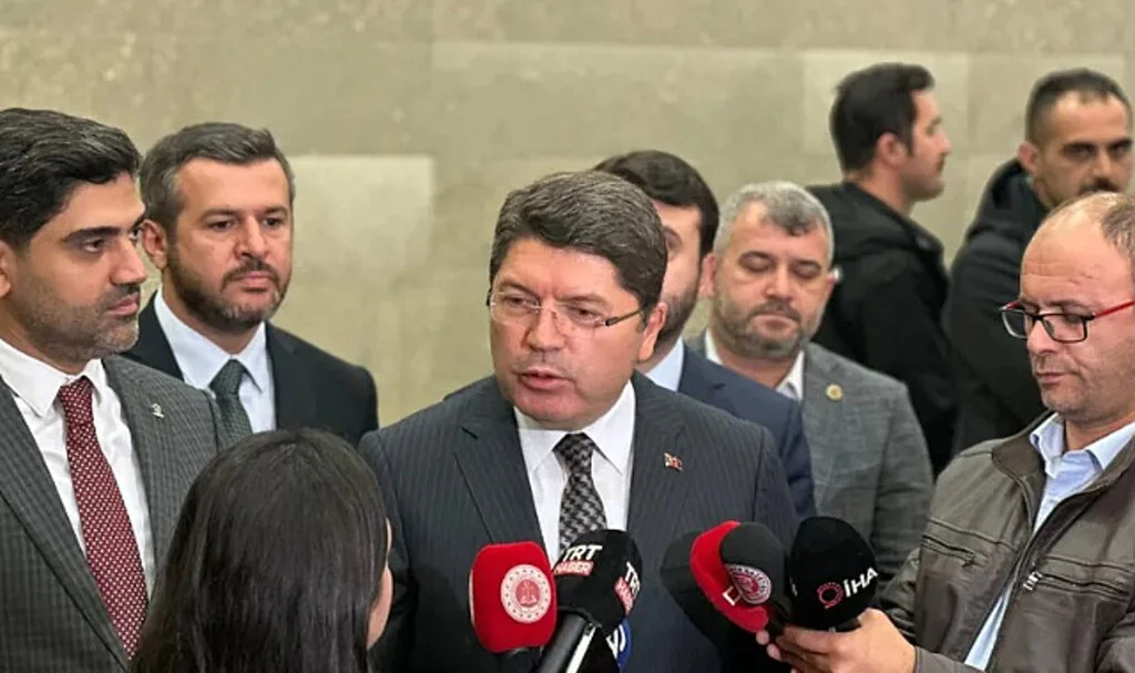 Bakan Tunç'tan Kılıçdaroğlu'na Sert Tepki: "Hakaret Kabul Edilemez"