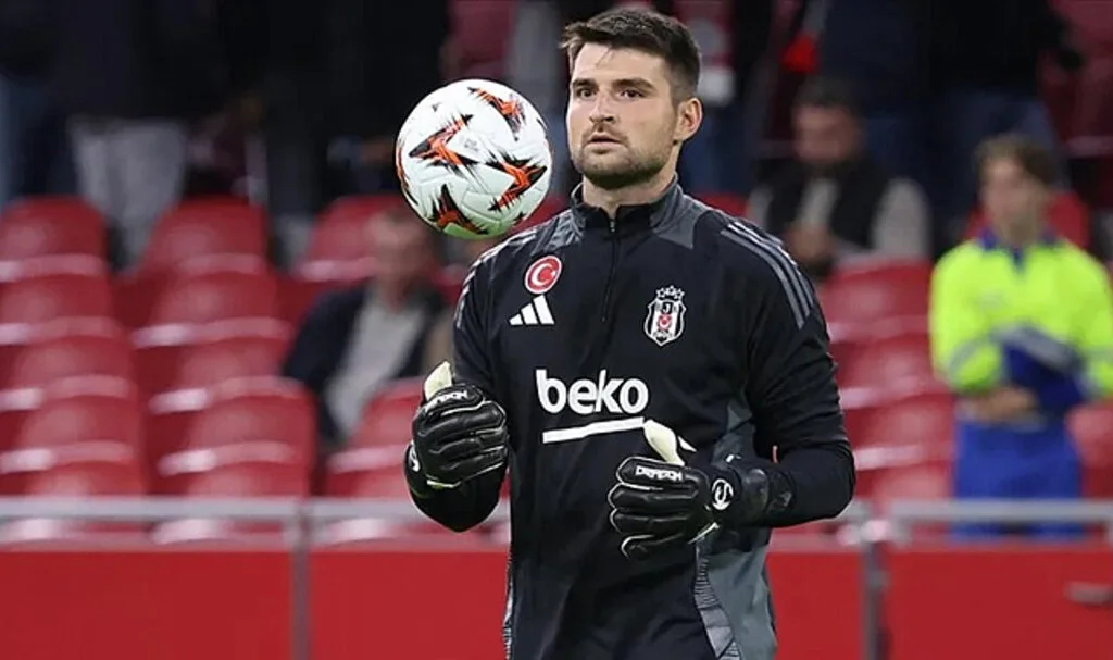 Beşiktaş Ersin Destanoğlu'nun Sakatlık Durumunu Açıkladı