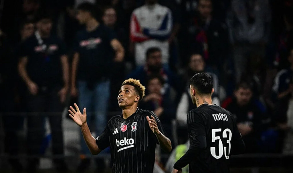 Beşiktaş, Lyon'u Gedson'un Golüyle Mağlup Etti: 1-0