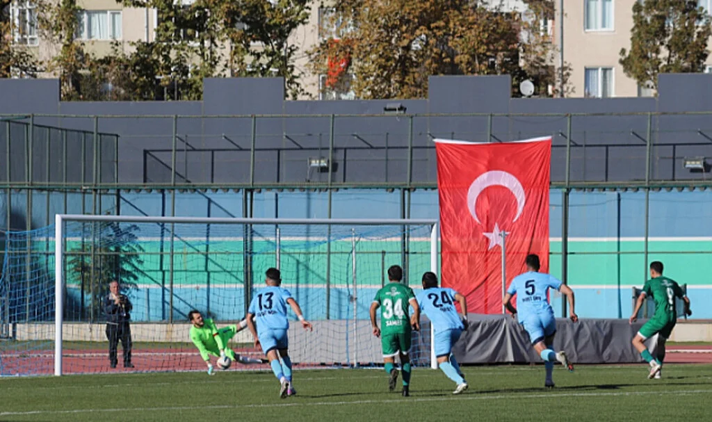 Çarşambaspor, Deplasmanda Çankırı Spor’a 2-0 Yenildi