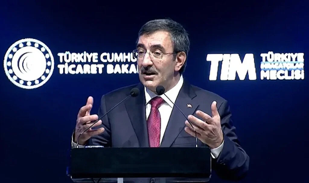 Cevdet Yılmaz'dan Kredi Kartı Katkı Payı Açıklaması