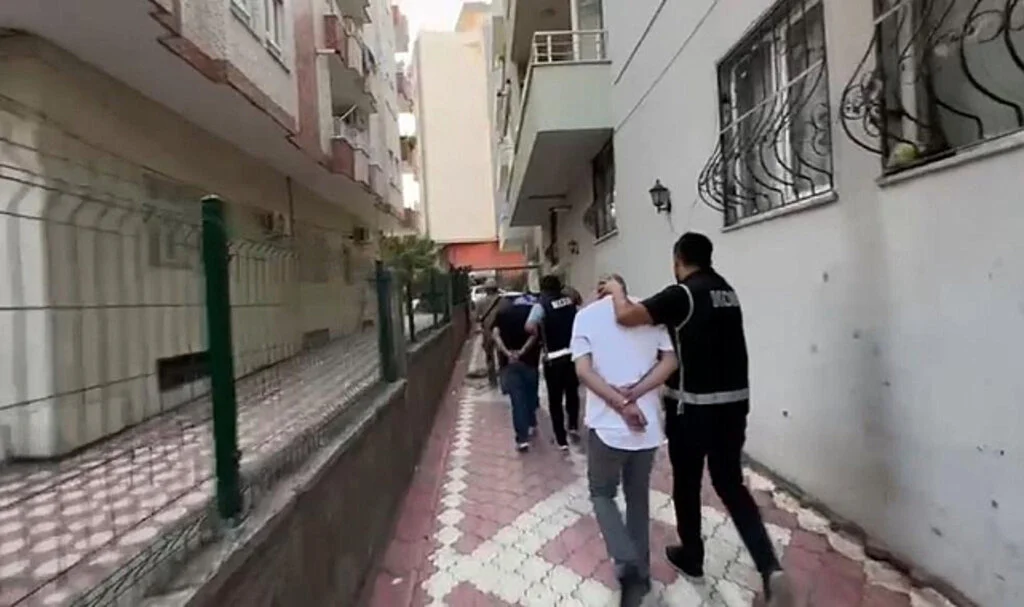 Daltonlar Çetesi'ne Operasyon: 6 Zanlı Tutuklandı