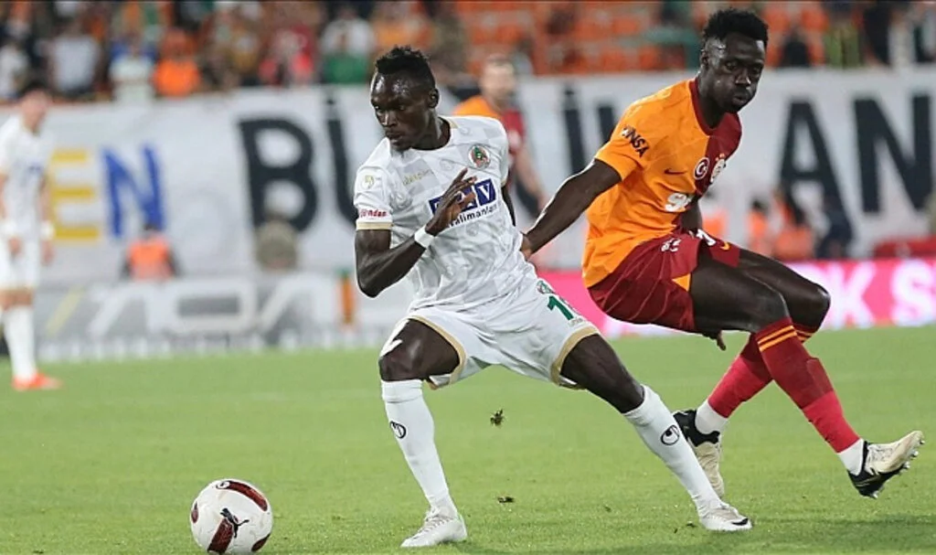 Galatasaray-Alanyaspor Maçı Yarın: Cimbom Liderliğini Sürdürmek İstiyor
