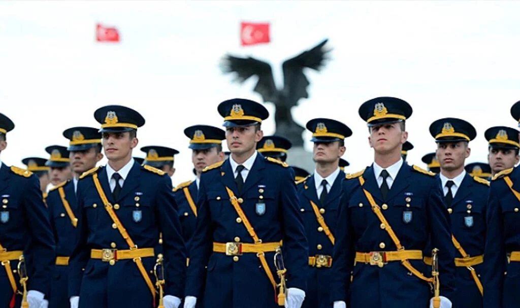 Hava Kuvvetleri Komutanlığı'na Subay Alımı Başladı