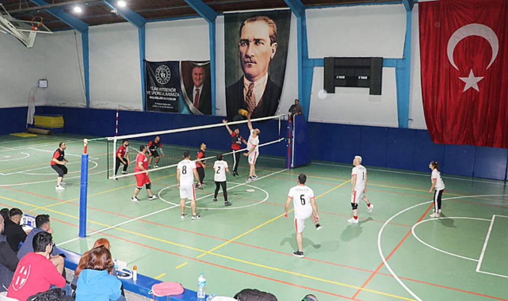 Havza'da 29 Ekim Voleybol Turnuvası Coşkusu
