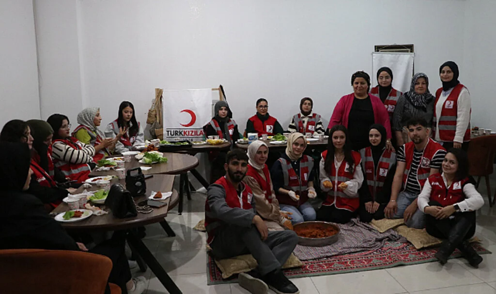 Havza'da Kızılay Gönüllüleri Bir Araya Geldi