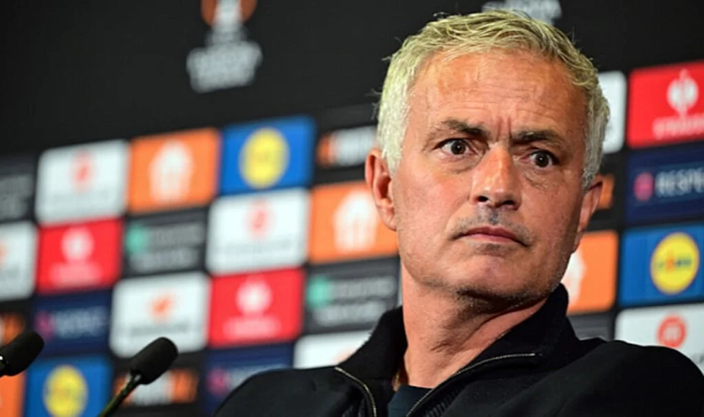Jose Mourinho'dan gelecek kararı! 'Asla gitmeyeceğim'