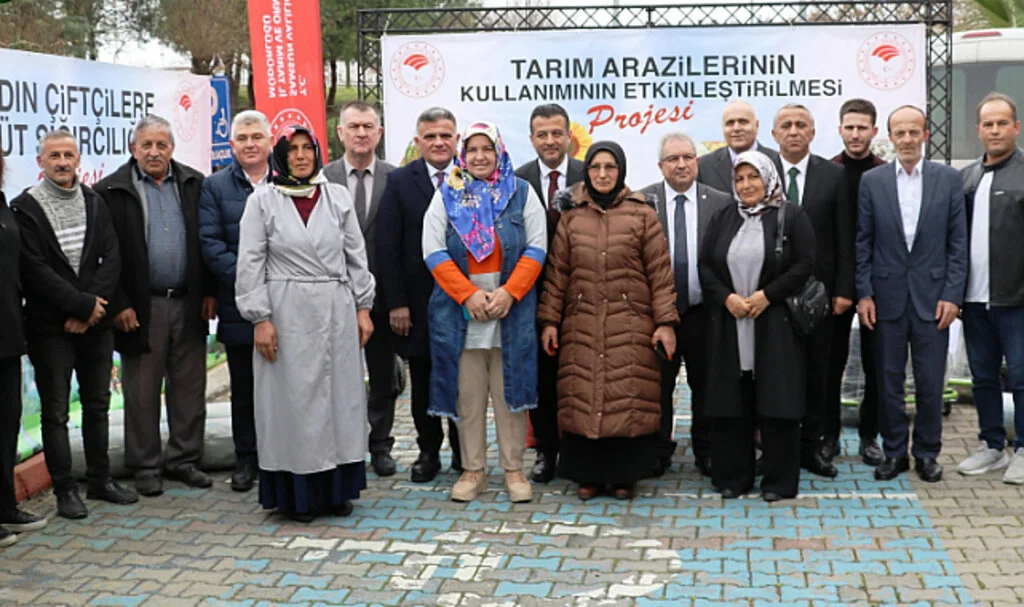 Kadın Çiftçilere 21 Yılda 15 Milyar TL Destek Sağlandı