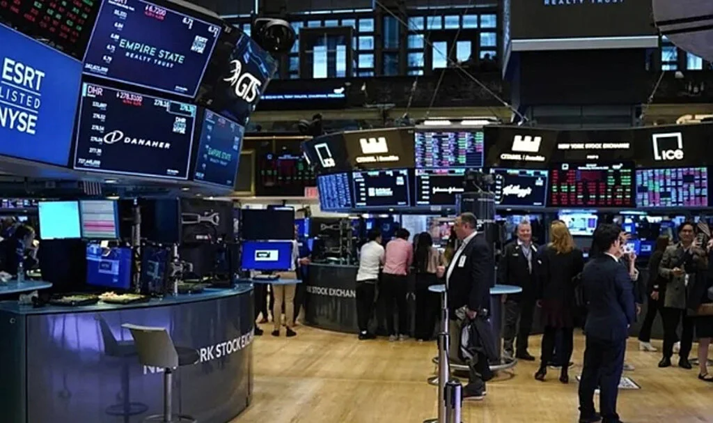 Küresel Piyasalar Powell Sonrası Yön Arayışında: Dolar ve Altında Son Durum