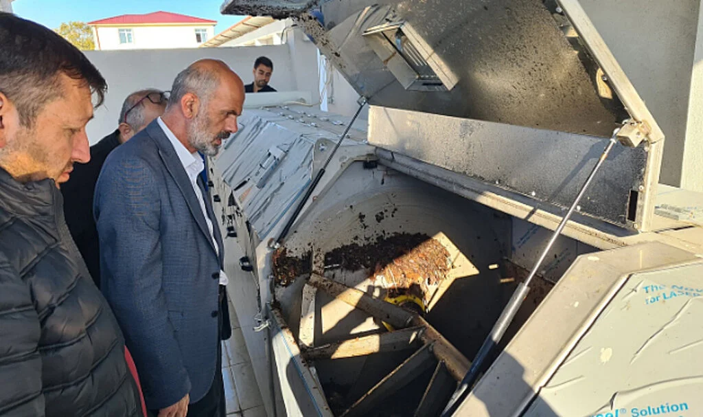 Ladik'te bitkisel atıklar gübreye dönüşüyor