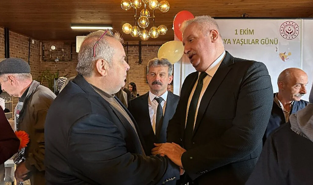 Ladik'te Dünya Yaşlılar Günü kutlandı