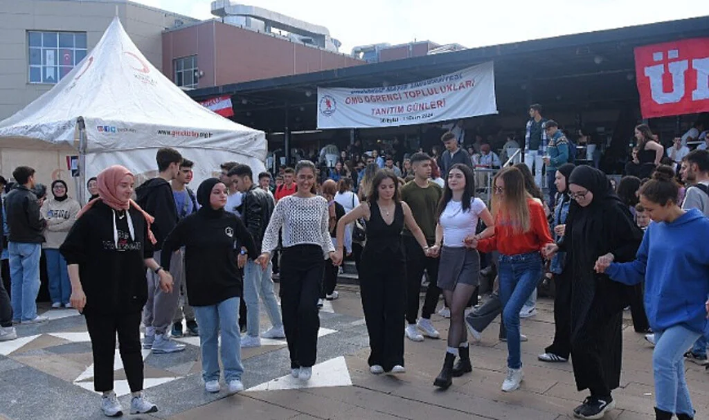 OMÜ Öğrenci Toplulukları Tanıtım Günleriyle Kampüs Şenlendi