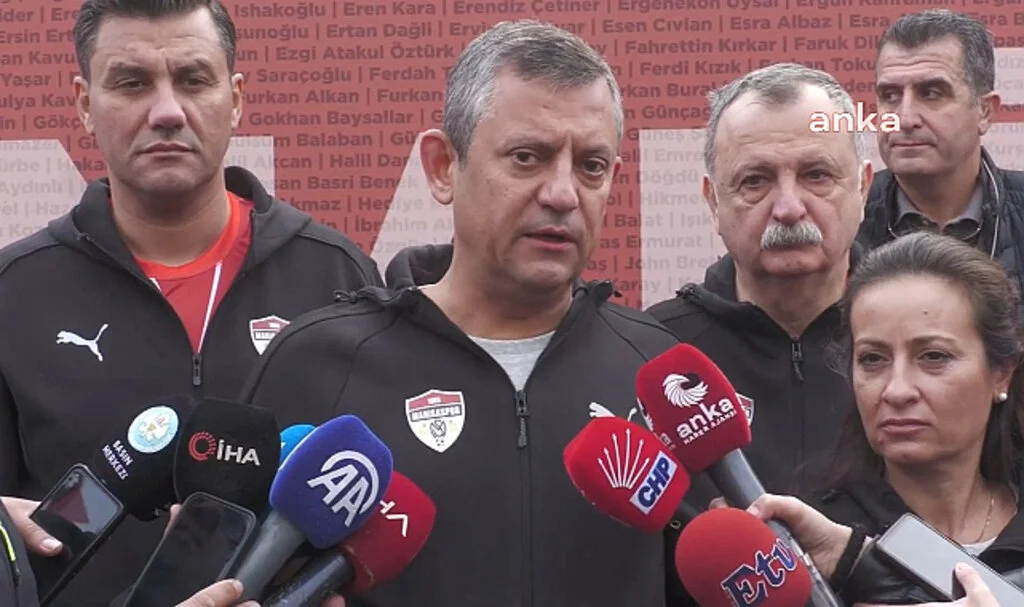 Özgür Özel'den Erdoğan'ın Sığınmacı Açıklamasına Sert Tepki