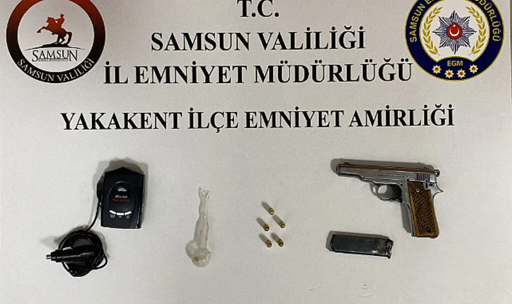 Samsun'da Narko Operasyonunda Silah ve Radar Cihazı Ele Geçti