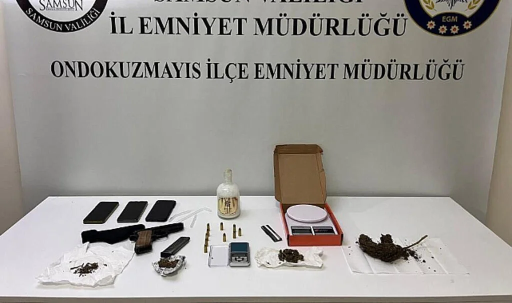 Samsun'da Uyuşturucu Operasyonu: 2 Kişi Gözaltında