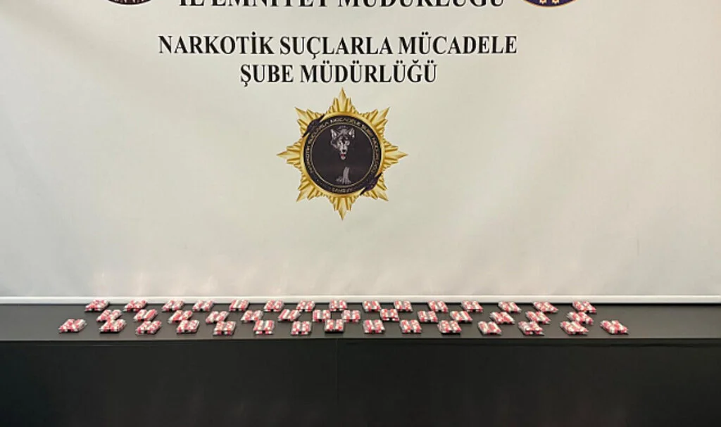 Samsun'da uyuşturucu operasyonu: 4 gözaltı