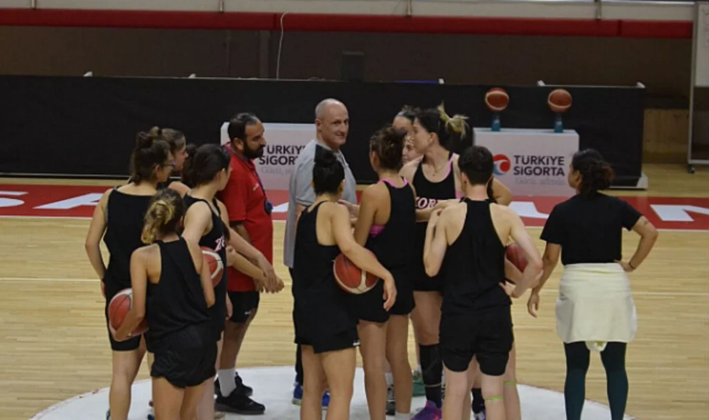 Samsun Zorlu Koleji, Sudenaz Ayaydın'ı Transfer Ederek Kadrosunu Güçlendirdi